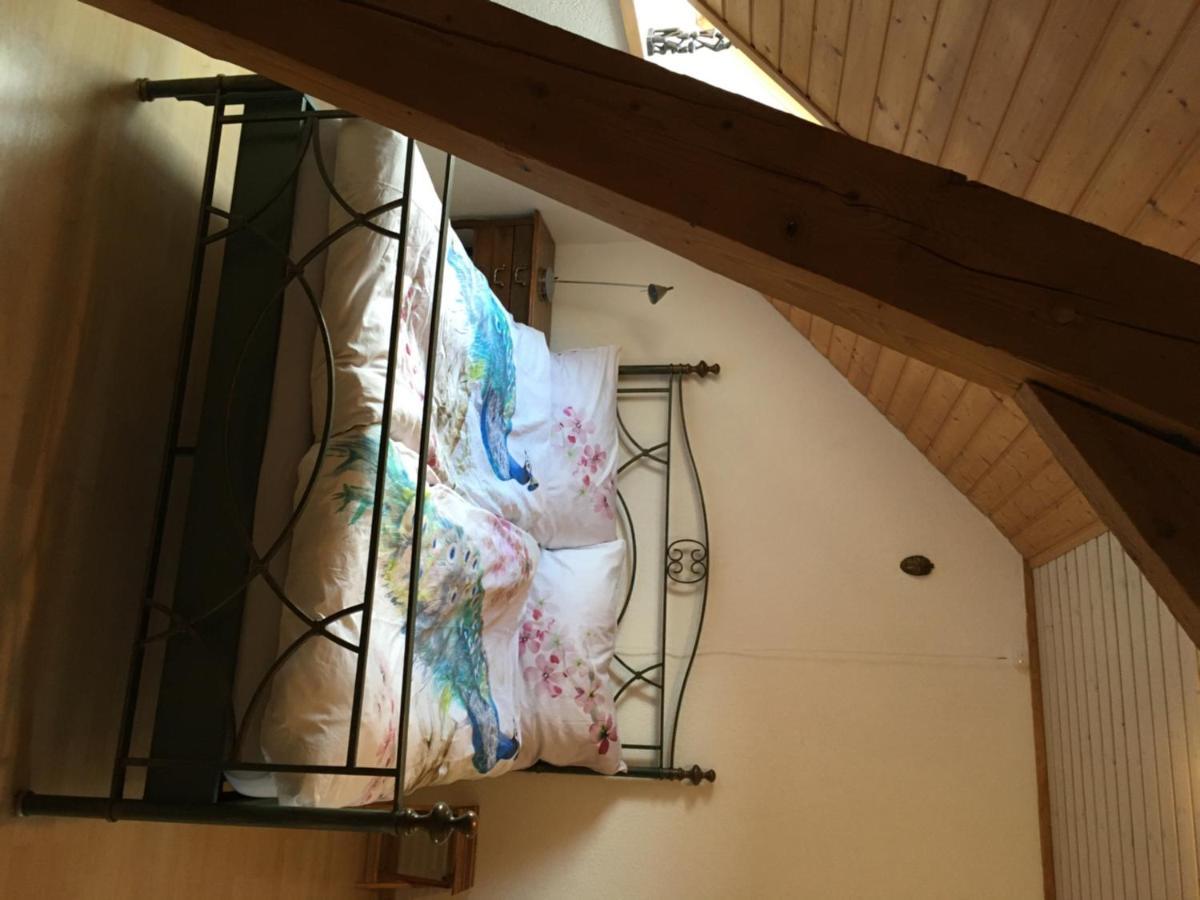 3,5 Zimmerferienwohnung Schwalbenaescht Rueeggisberg Esterno foto