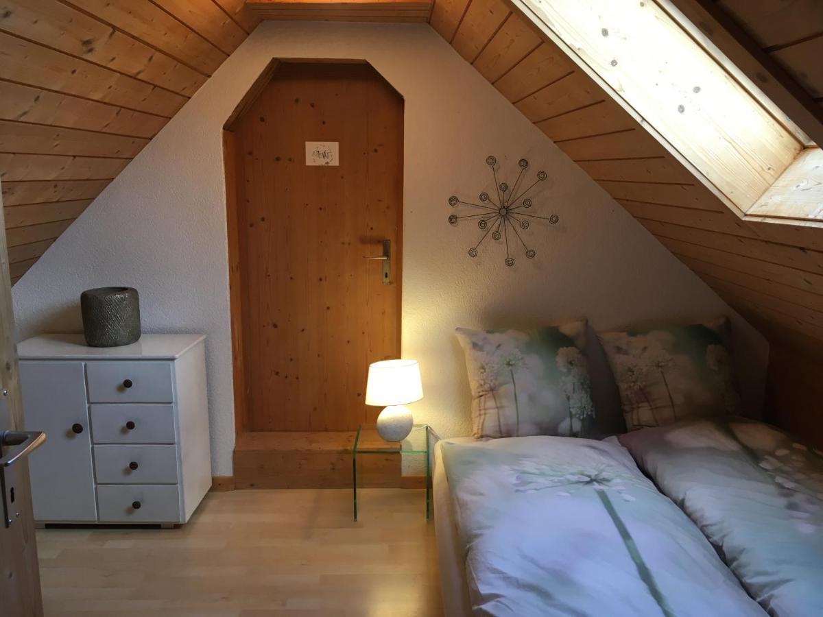 3,5 Zimmerferienwohnung Schwalbenaescht Rueeggisberg Esterno foto