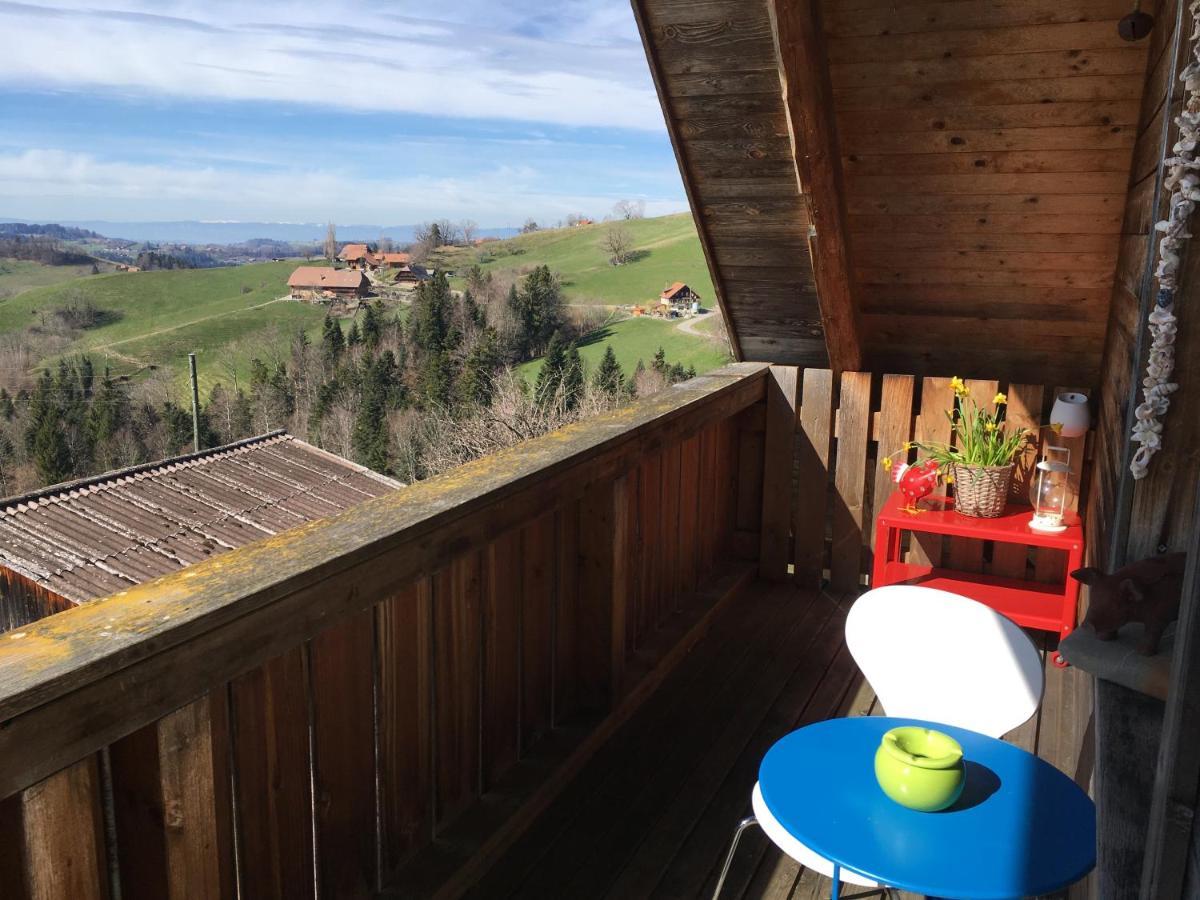 3,5 Zimmerferienwohnung Schwalbenaescht Rueeggisberg Esterno foto